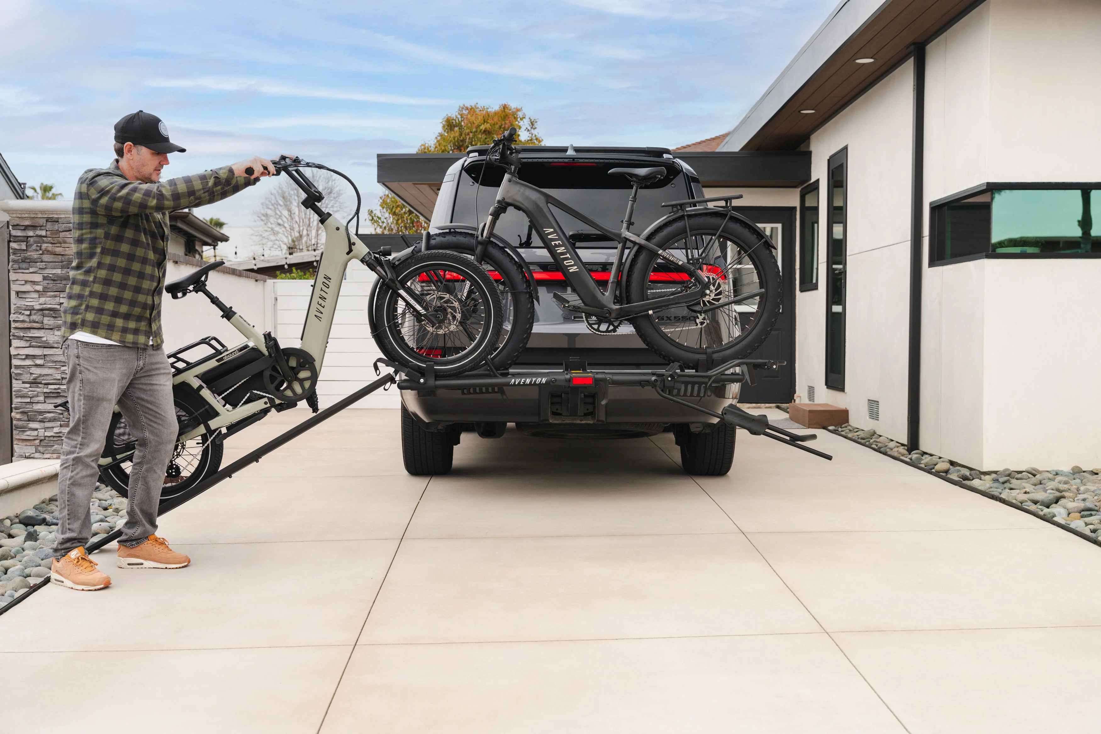 Aventon Hitch Rack Pro - Image 7